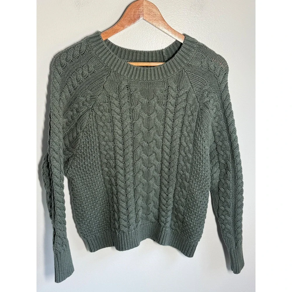 Aerie Womens Sage Green Cable Knit Crew Neck Raglan Sleeve Sweater Small